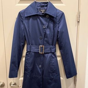 Jacket / trench coat